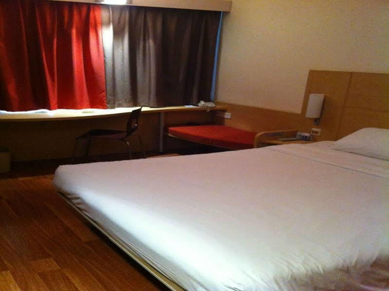 ไอบิส เฉิงตู ยงเฟิง โฮเต็ล Hotel ภายนอก รูปภาพ